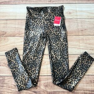 NWT Spanx Leopard Shine Legging Women’s Size S NWT Ankle Length Slimming